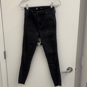 Women's KUT size 2 Black Jeans